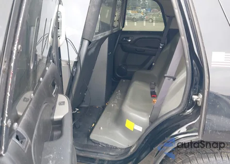 2011 Chevrolet Tahoe Police from USA, damaged, VIN 1GNLC2E03BR306866